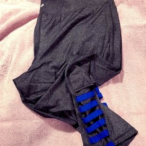 Fun capris with lattice bottom